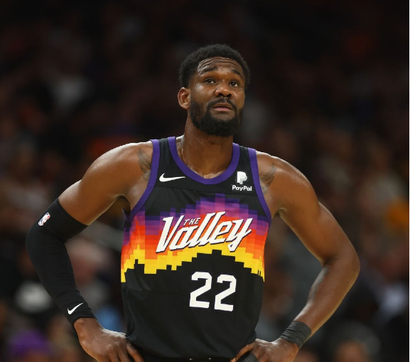  莫布利24+10骑士大胜猛龙  